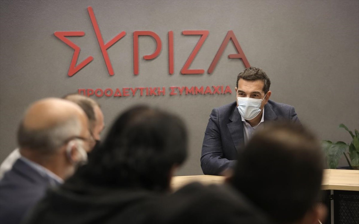 sunantisi-tsipra-me-ekprosopous-ergazomenon-stis-laikes-agores