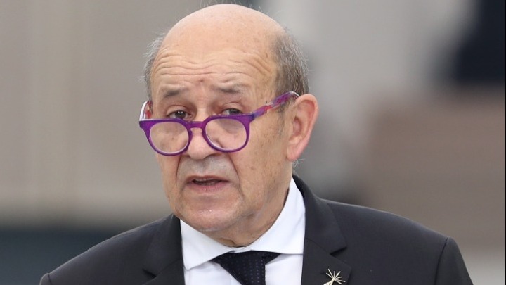 w24-222631LeDrian24759015