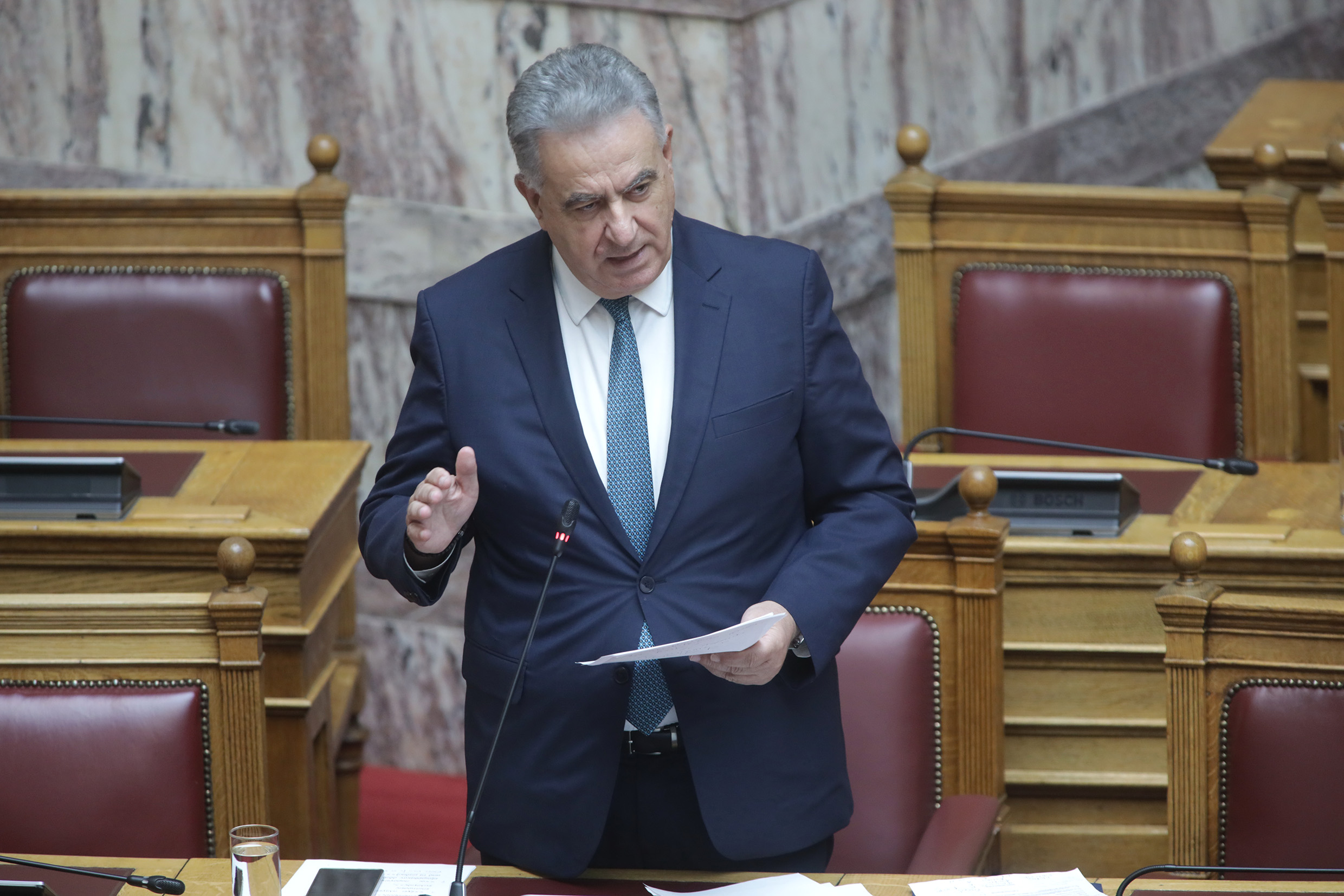 ΦΩΤO Βουλή 15-07-26